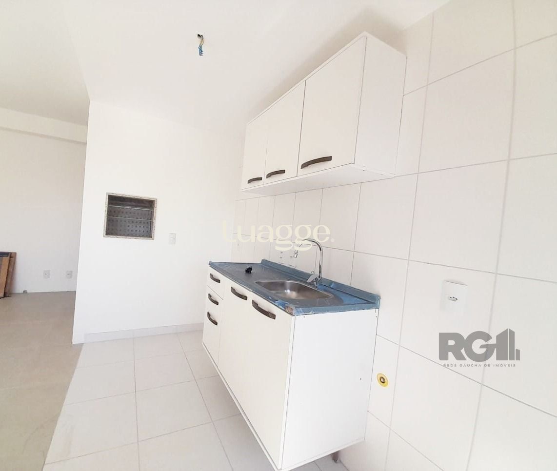 Apartamento à venda com 2 quartos, 69m² - Foto 1