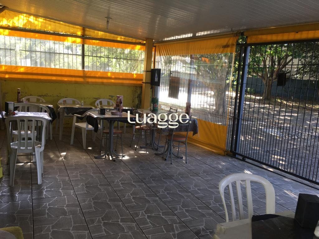 Casa à venda com 4 quartos, 207m² - Foto 2