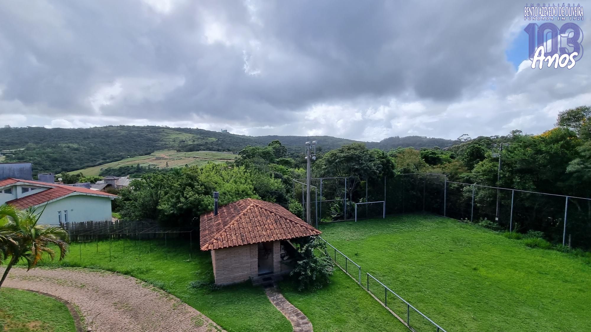 Quiosque- Campo de futebol