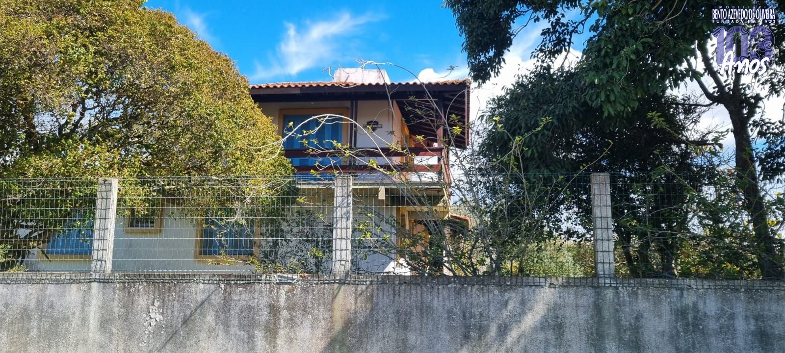 Casa, 4 quartos, 242 m² - Foto 2