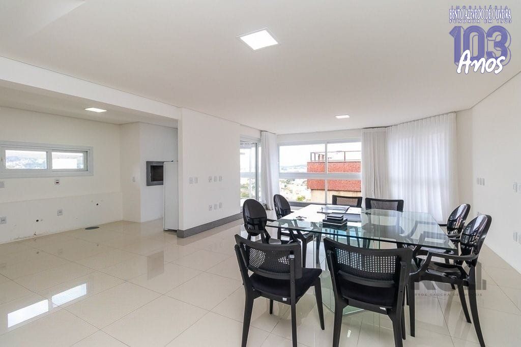 Cobertura, 3 quartos, 238 m² - Foto 1