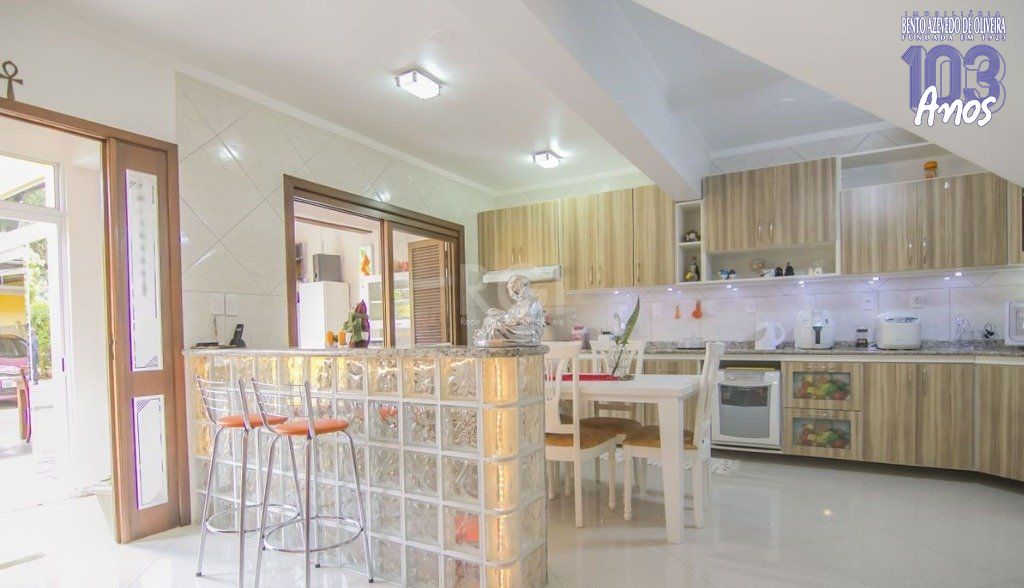 Casa, 3 quartos, 252 m² - Foto 17