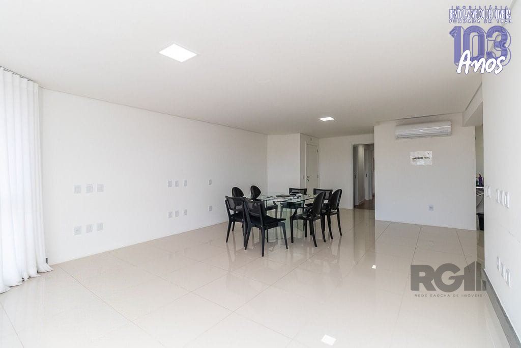 Cobertura, 3 quartos, 238 m² - Foto 4