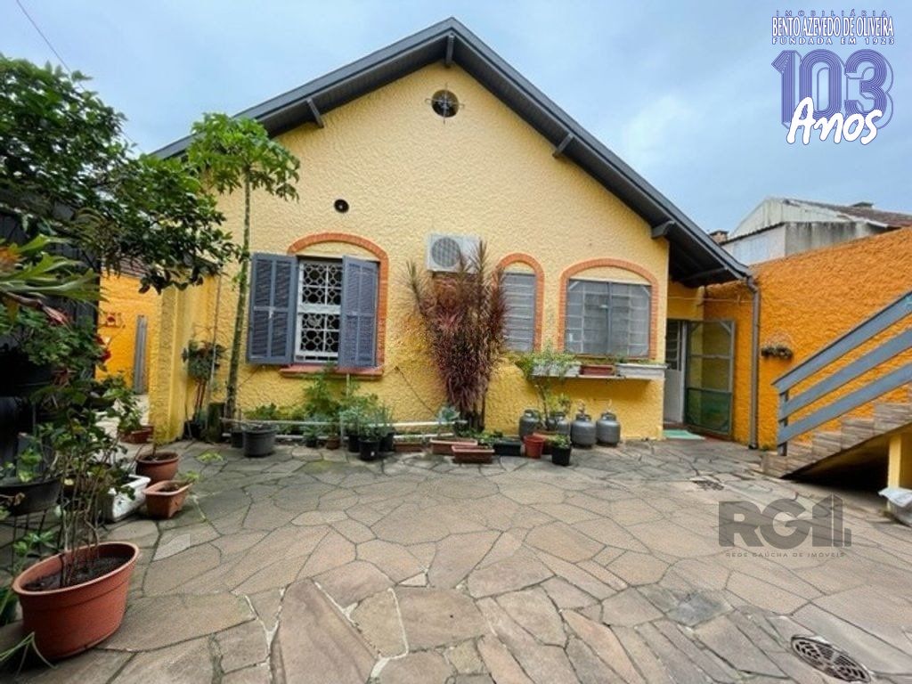 Casa, 4 quartos, 265 m² - Foto 1
