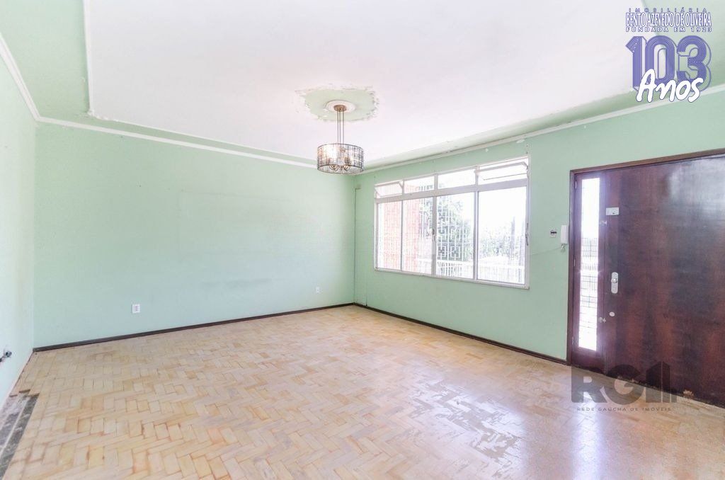 Casa, 3 quartos, 318 m² - Foto 2