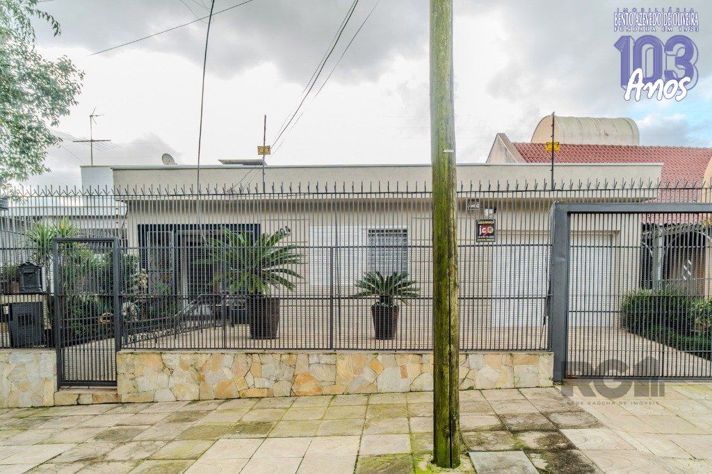 Casa, 3 quartos, 200 m² - Foto 1