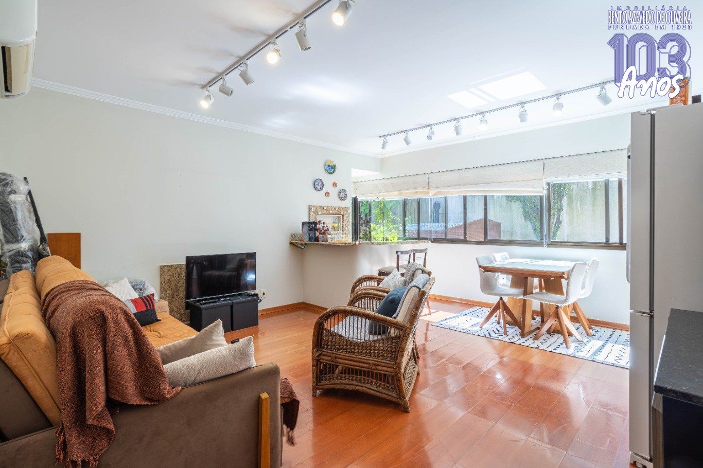 Apartamento, 3 quartos, 93 m² - Foto 2