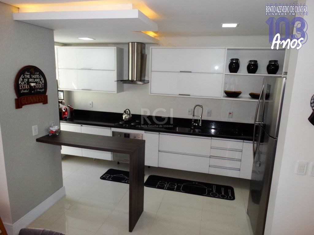 Casa, 3 quartos, 244 m² - Foto 2