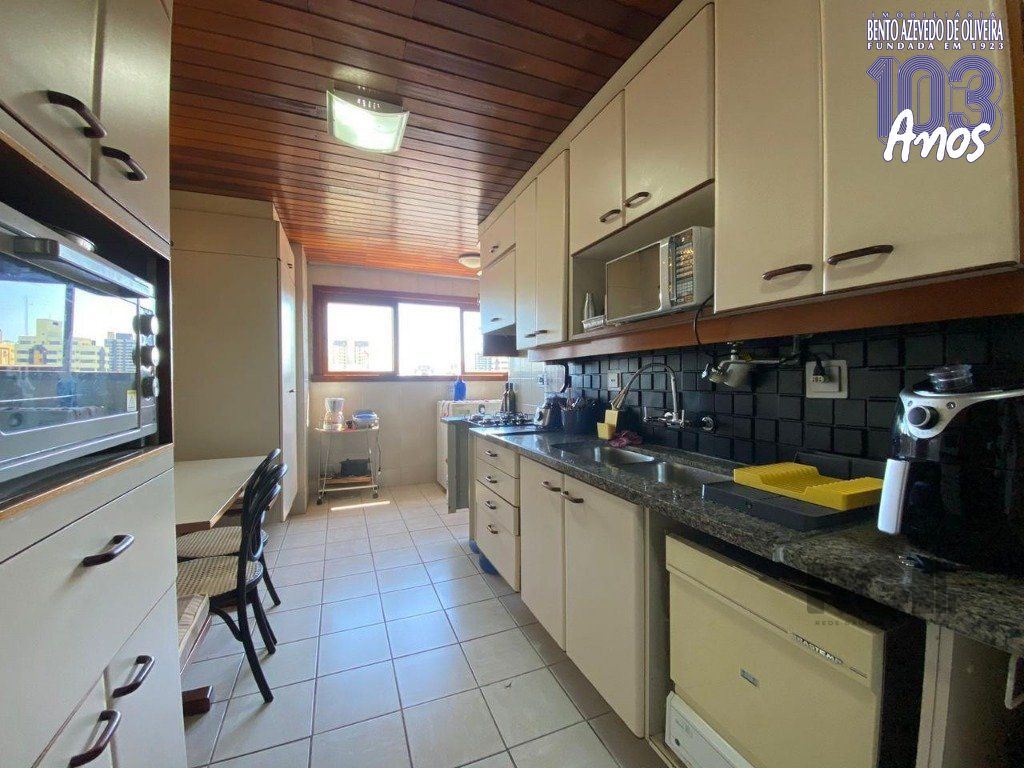 Apartamento, 3 quartos, 226 m² - Foto 12