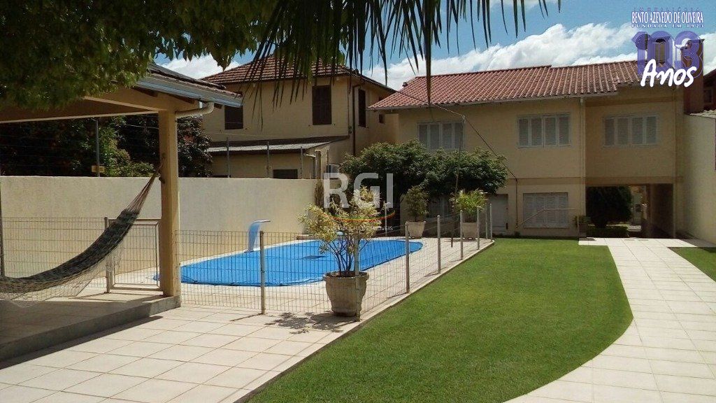 Casa, 4 quartos, 300 m² - Foto 1