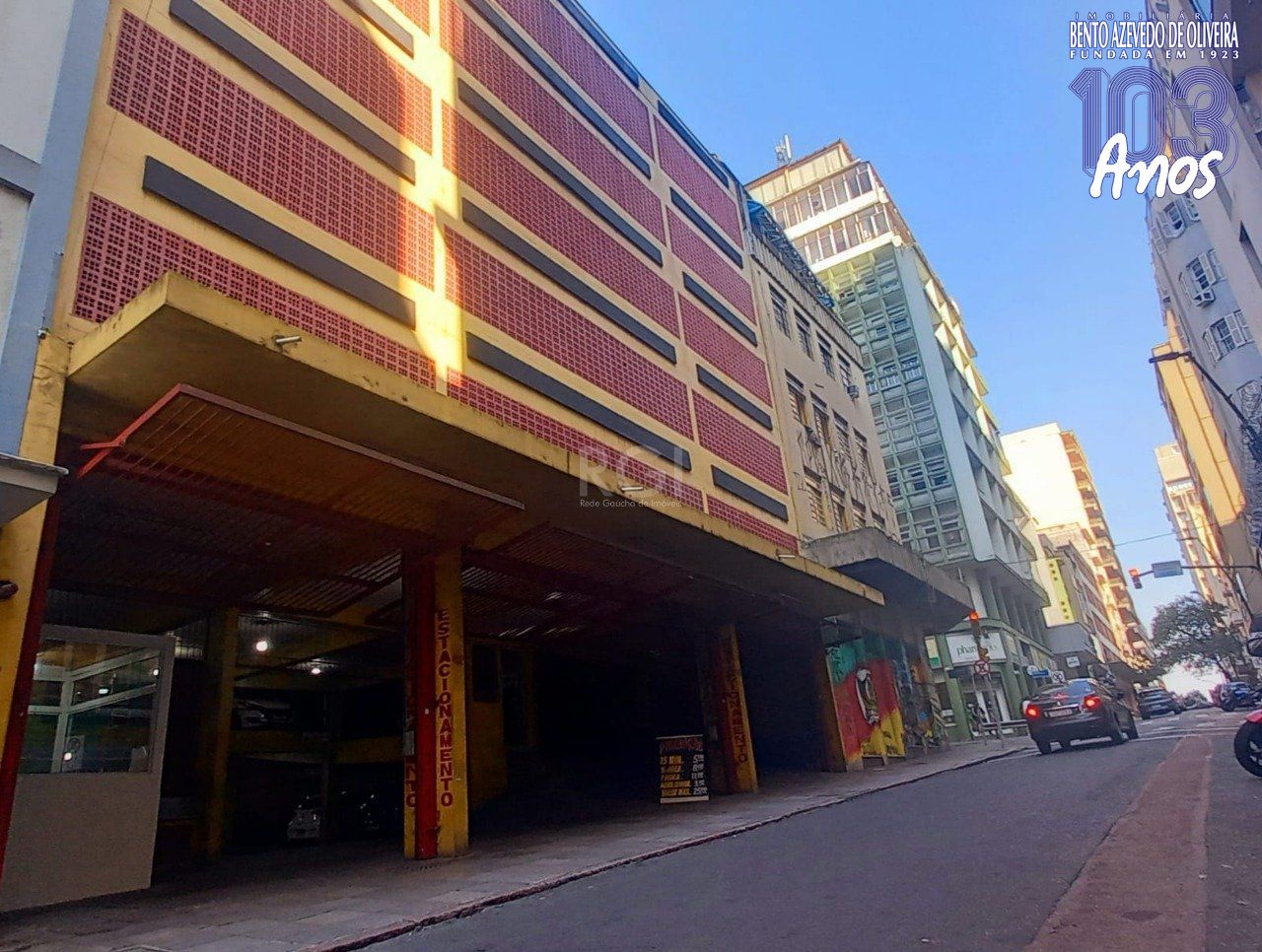Box-Garagem, 18 m² - Foto 1