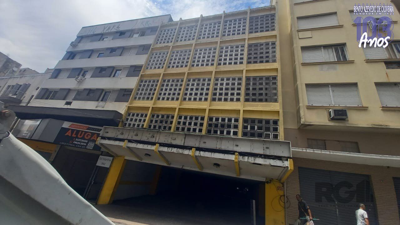 Box-Garagem, 15 m² - Foto 1