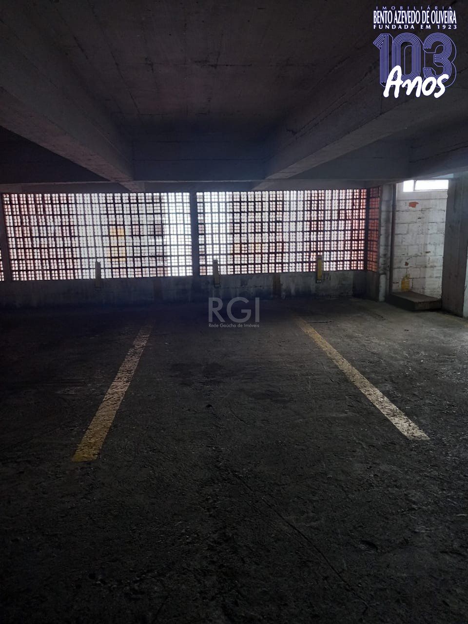Box-Garagem, 20 m² - Foto 2