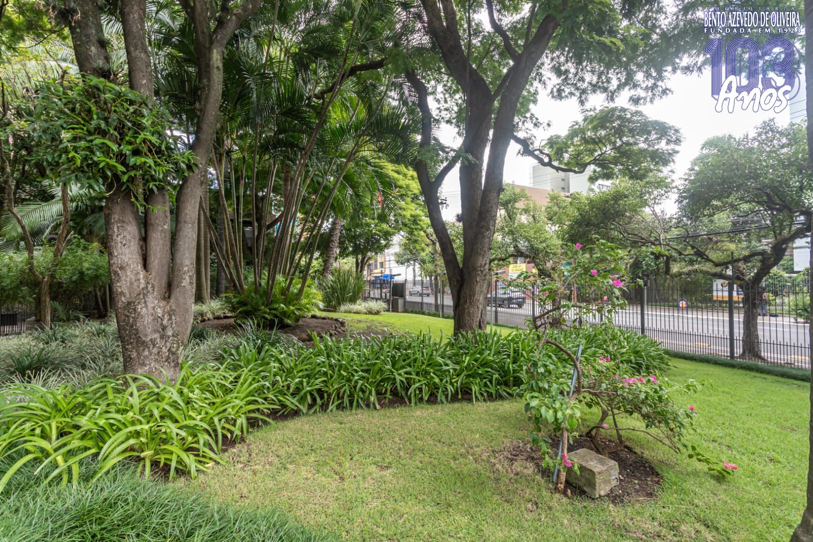 Jardins no condomínio