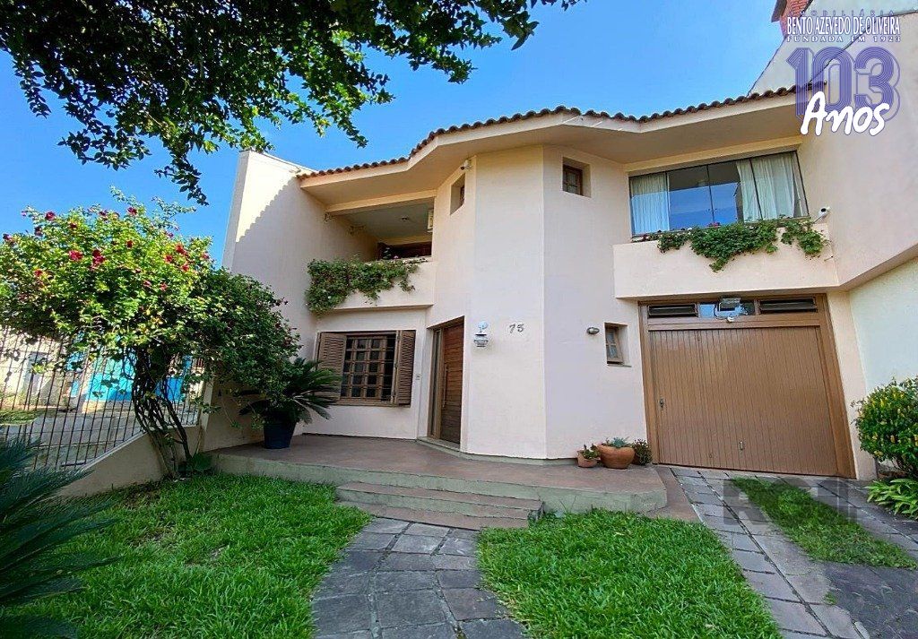 Casa, 4 quartos, 254 m² - Foto 1