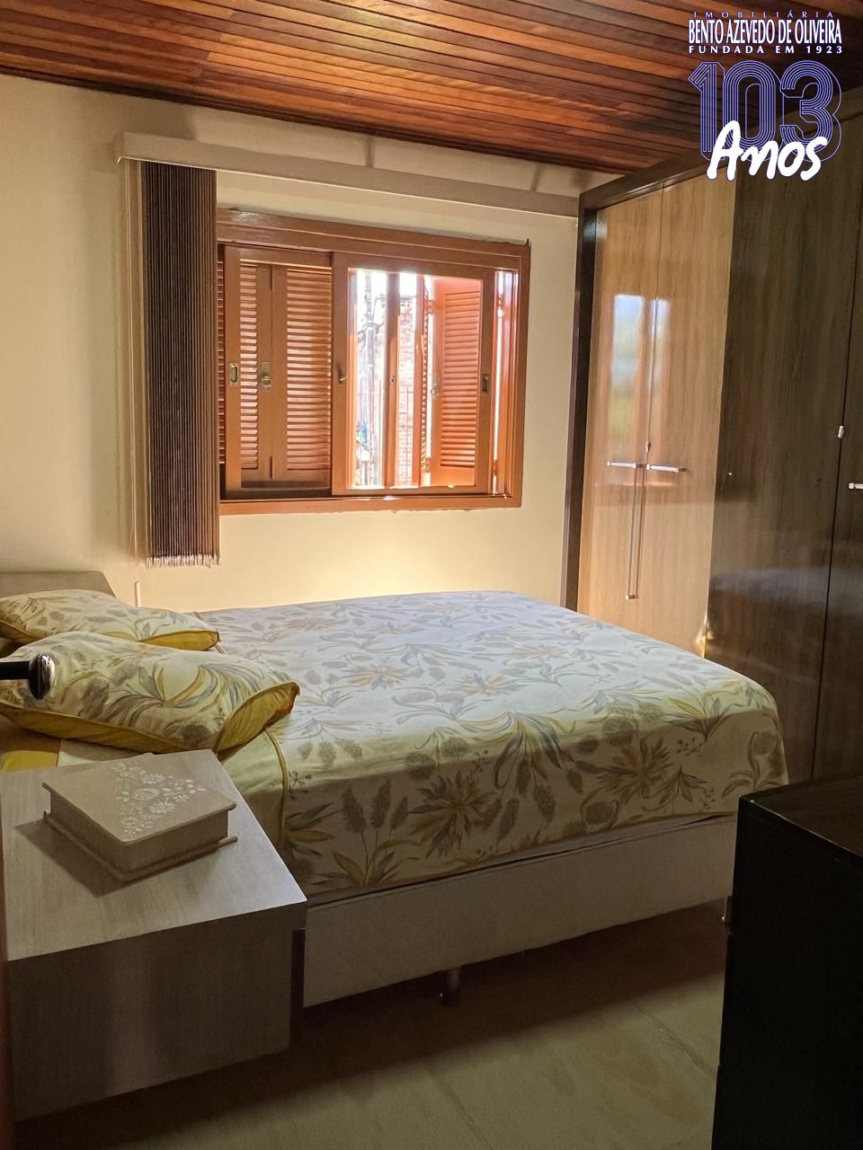 Casa, 4 quartos, 250 m² - Foto 4