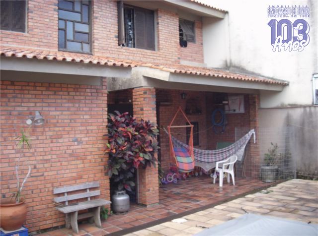 Casa, 4 quartos, 238 m² - Foto 1