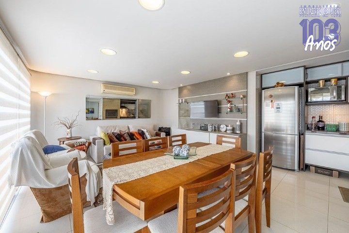 Cobertura, 3 quartos, 223 m² - Foto 3