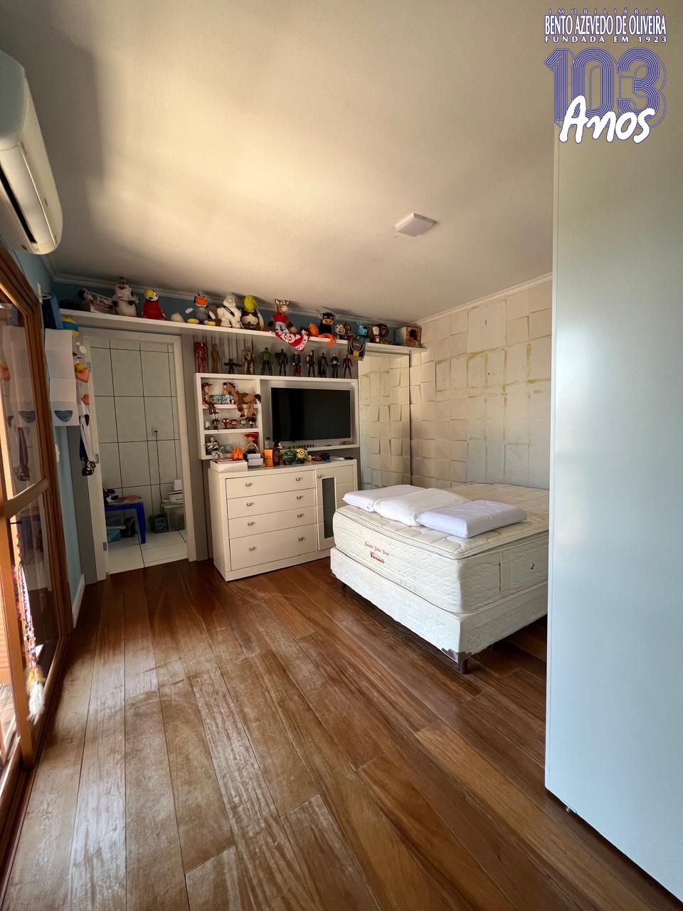 Casa, 4 quartos, 250 m² - Foto 25