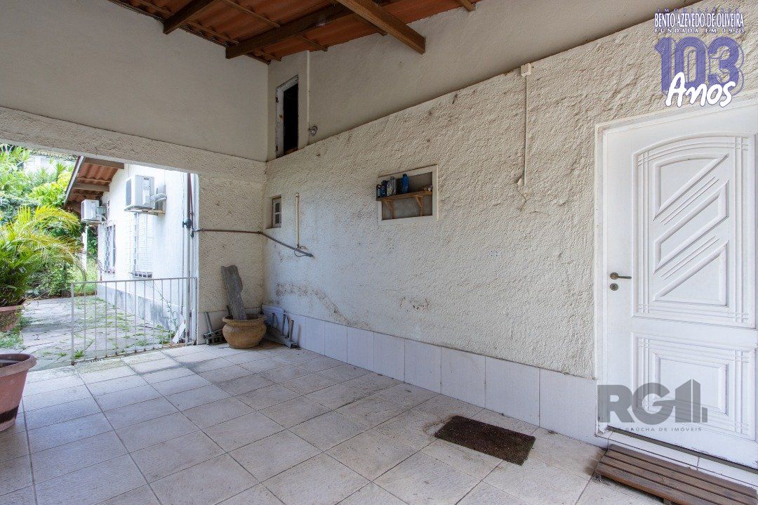 Casa, 5 quartos, 239 m² - Foto 4