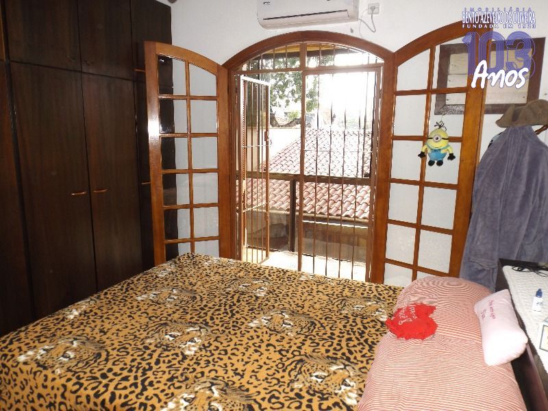 Casa, 3 quartos, 250 m² - Foto 11