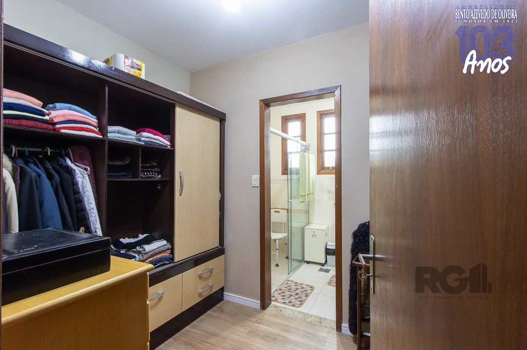 Casa, 3 quartos, 247 m² - Foto 42