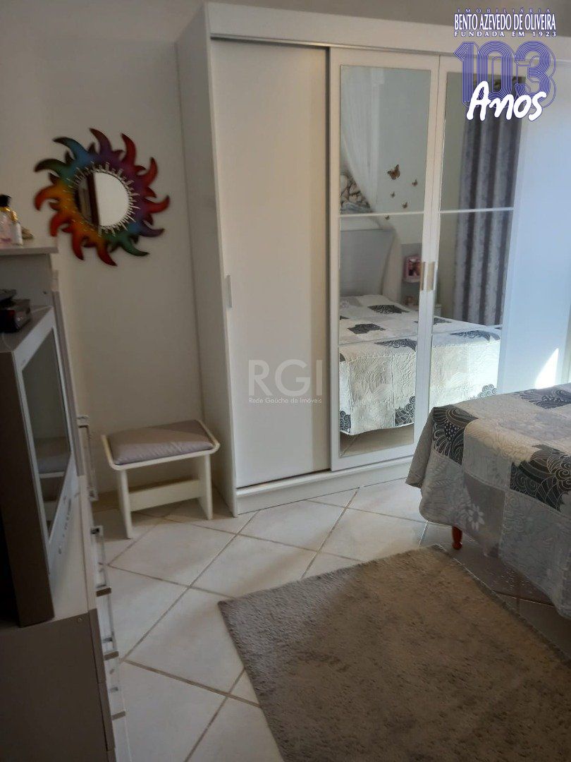 Casa, 3 quartos, 196 m² - Foto 2