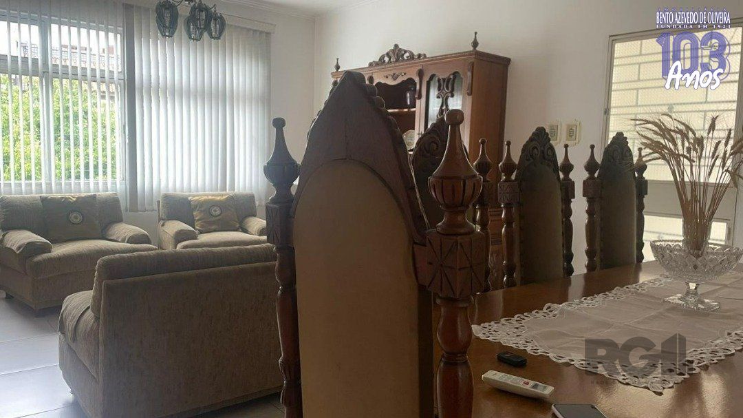 Casa, 4 quartos, 272 m² - Foto 2