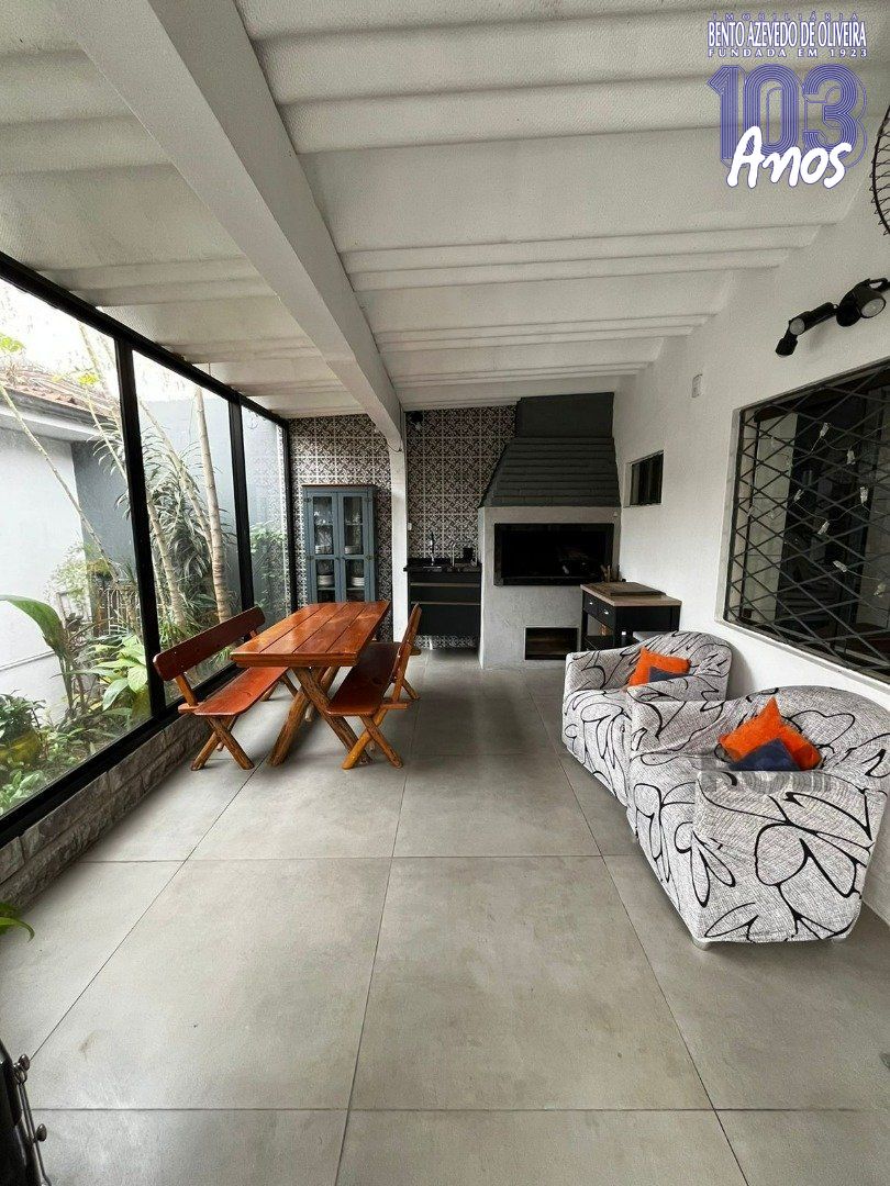Casa, 3 quartos, 300 m² - Foto 14