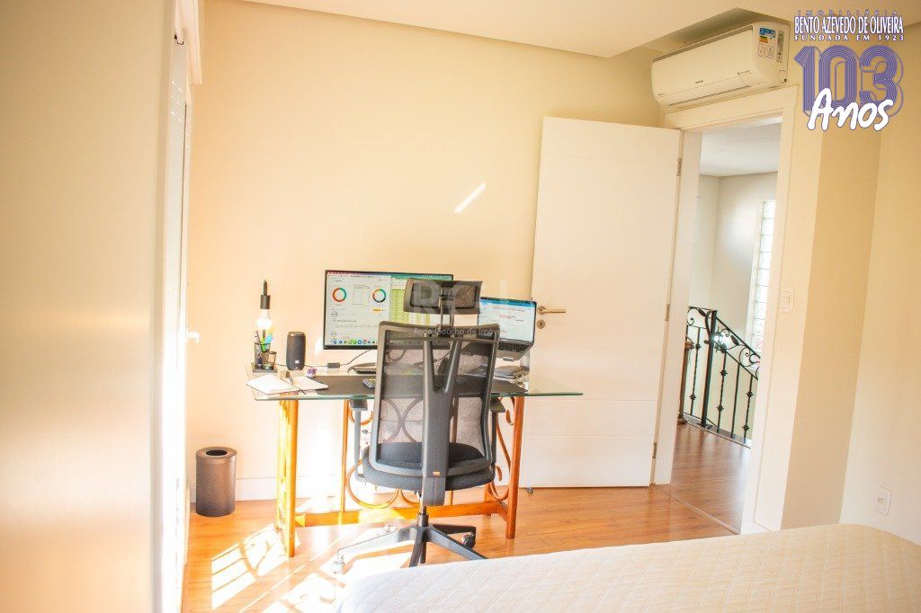Casa, 4 quartos, 243 m² - Foto 16