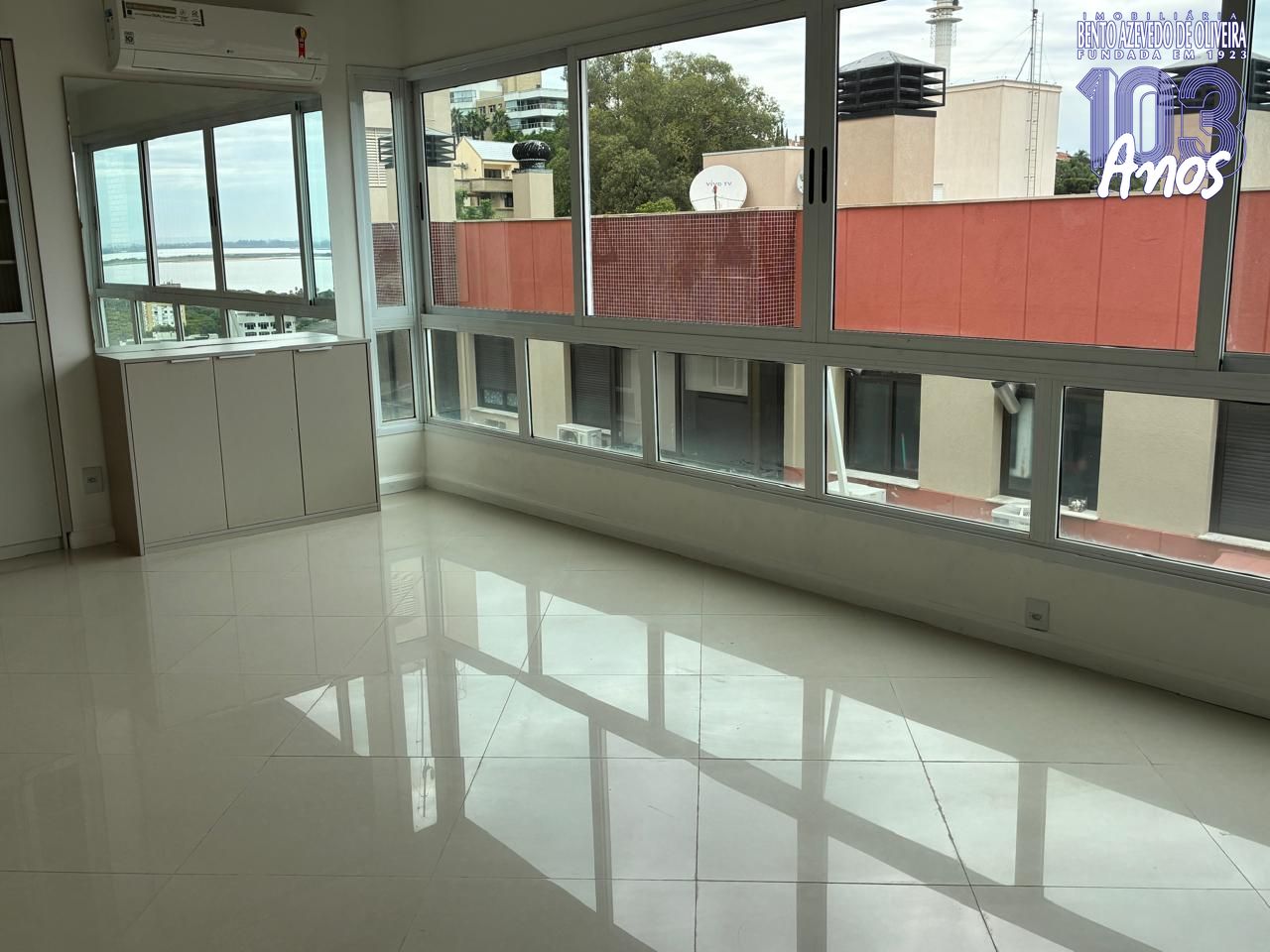 Apartamento, 3 quartos, 92 m² - Foto 2