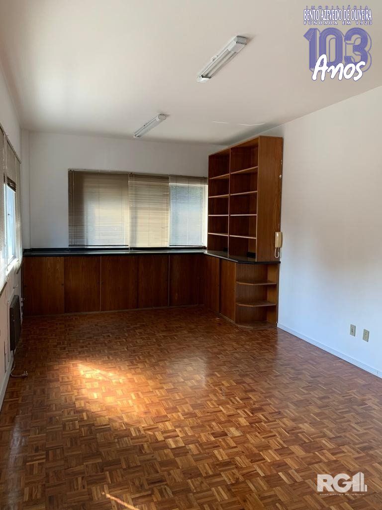 sala-comercial-ensolarada