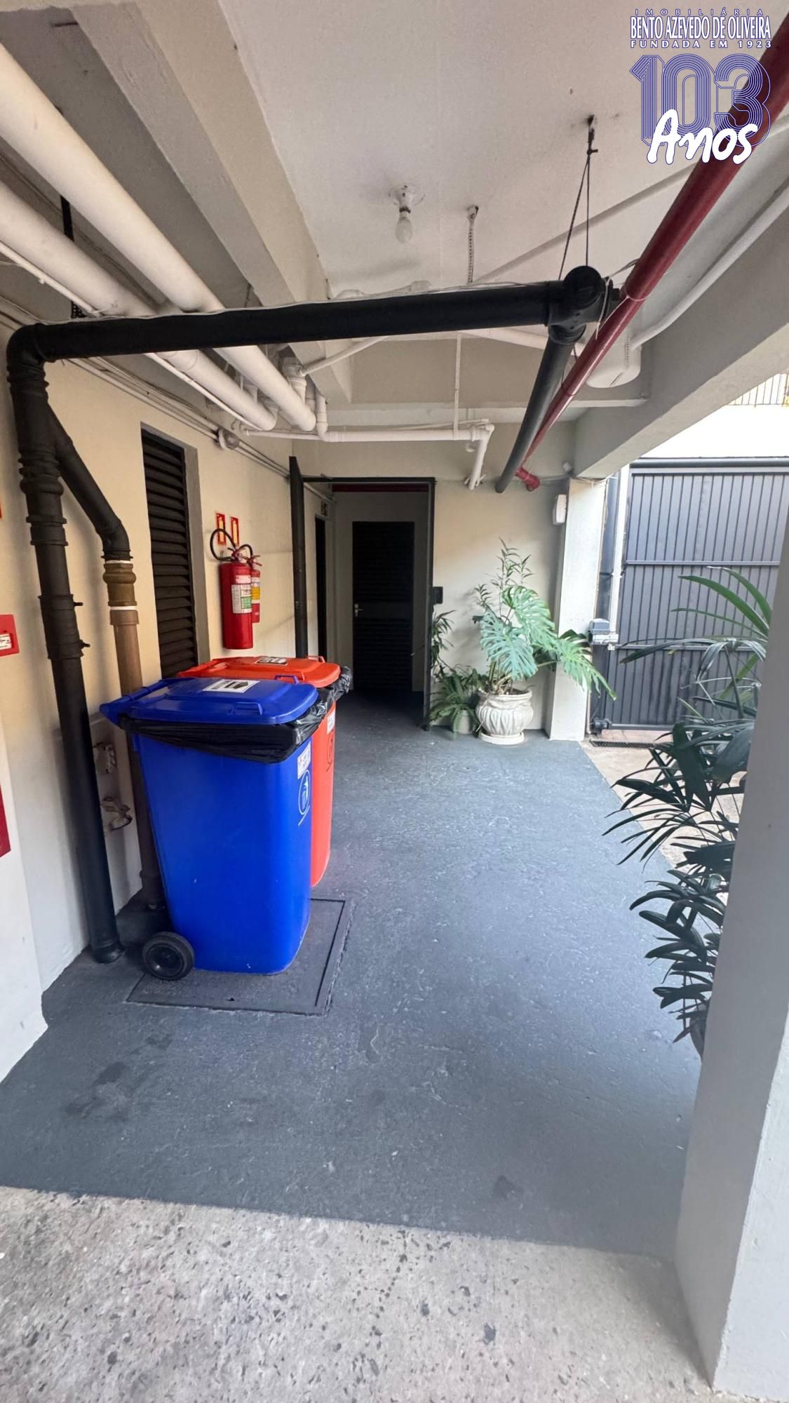 Espaço Lixo Seco Organico.