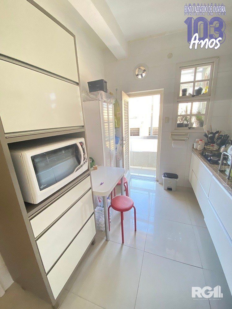 COZINHA-FUNCIONAL-COM-BOA-CIRCULACAO