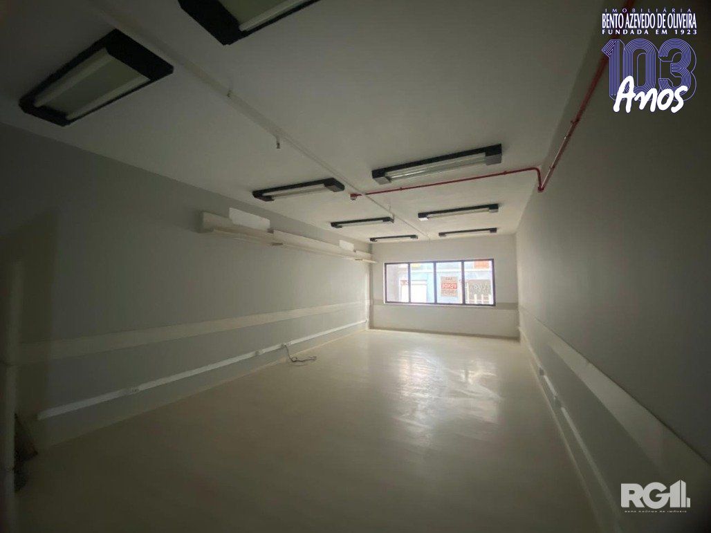 SALA-COMERCIAL