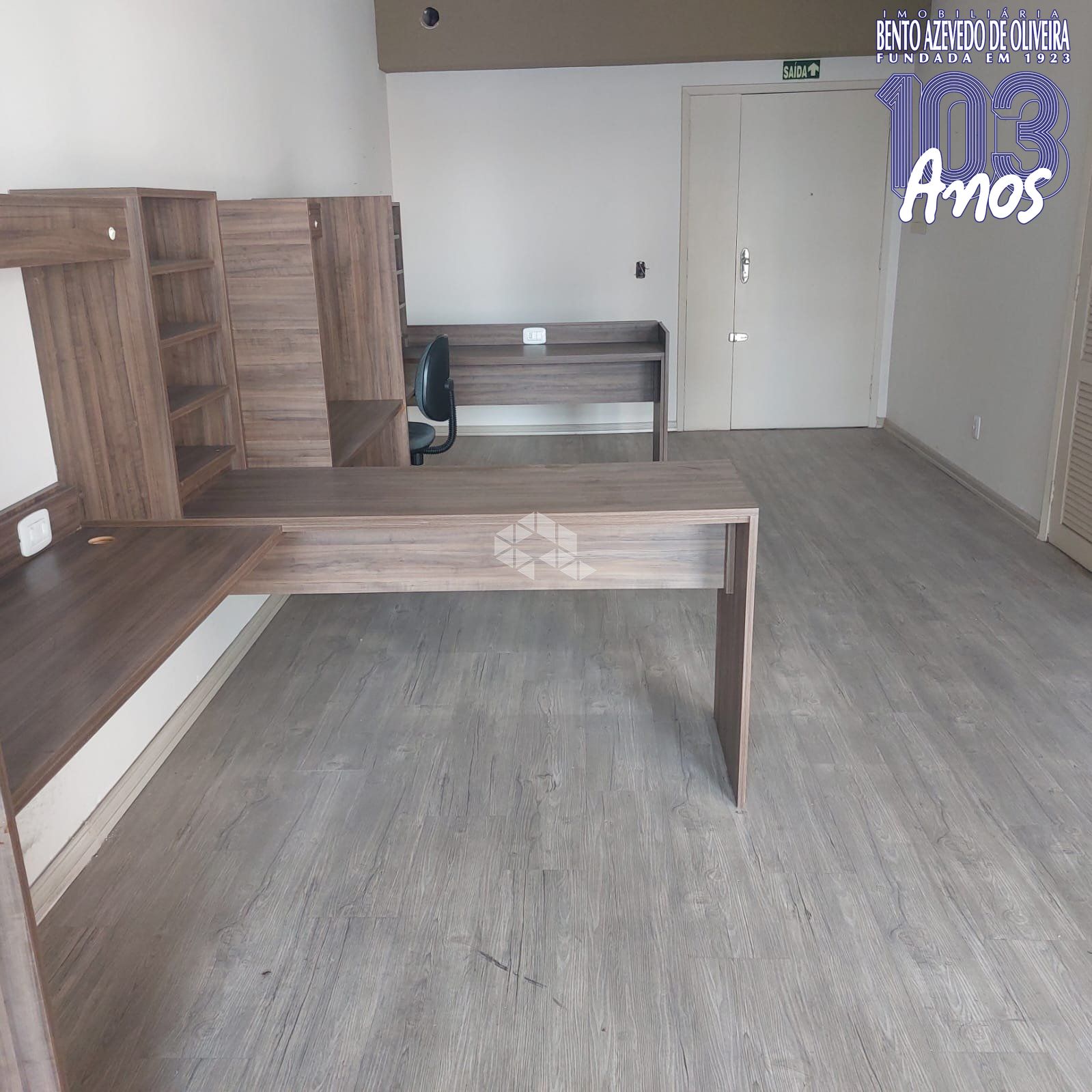 AMBIENTE-CORPORATIVO-MOBILIADO