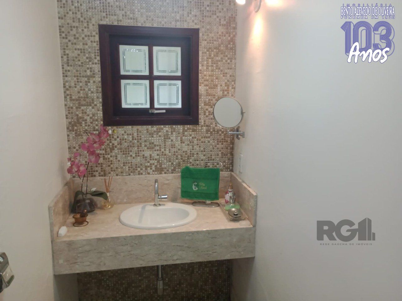 Lavabo.jpg+2025-04-10