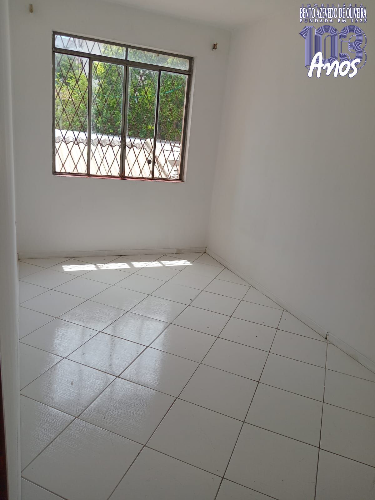 QUARTO-VAZIO-PARA-PERSONALIZAR
