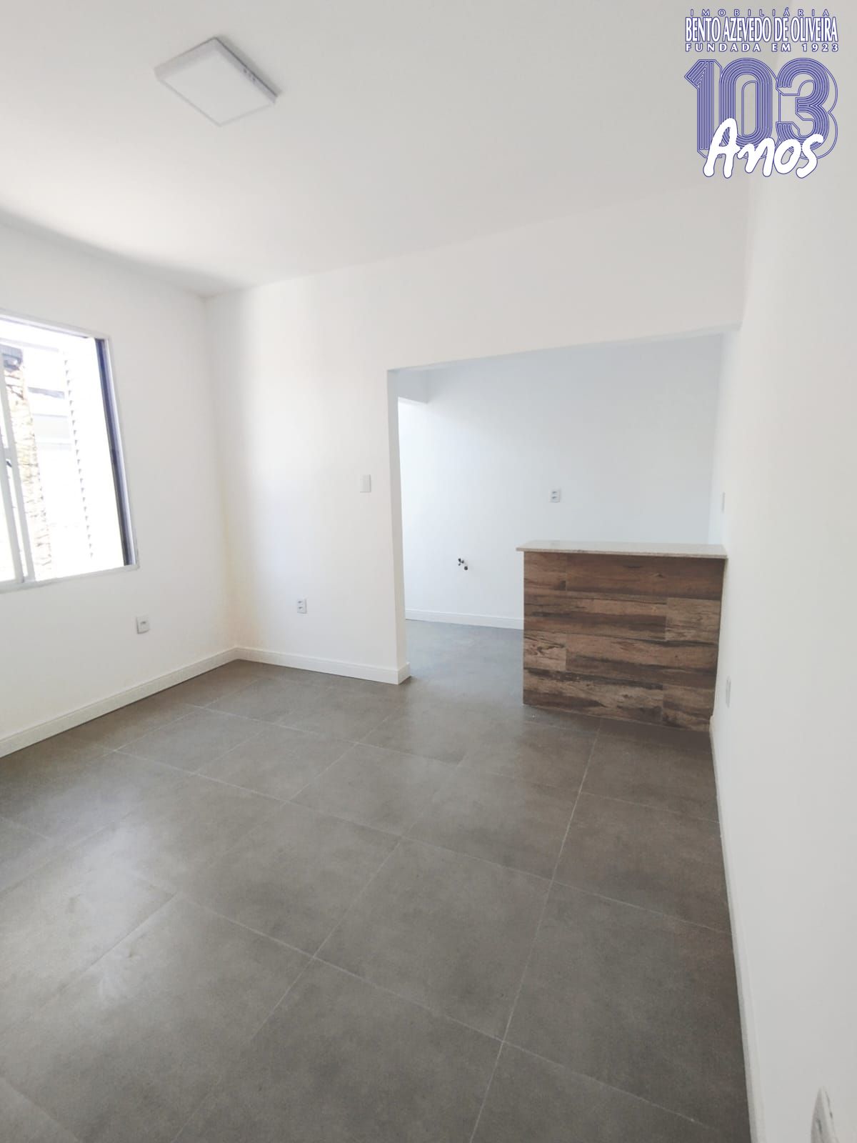 apartamento-sala-bancada