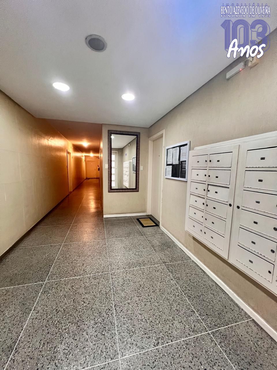 Hall Entrada.