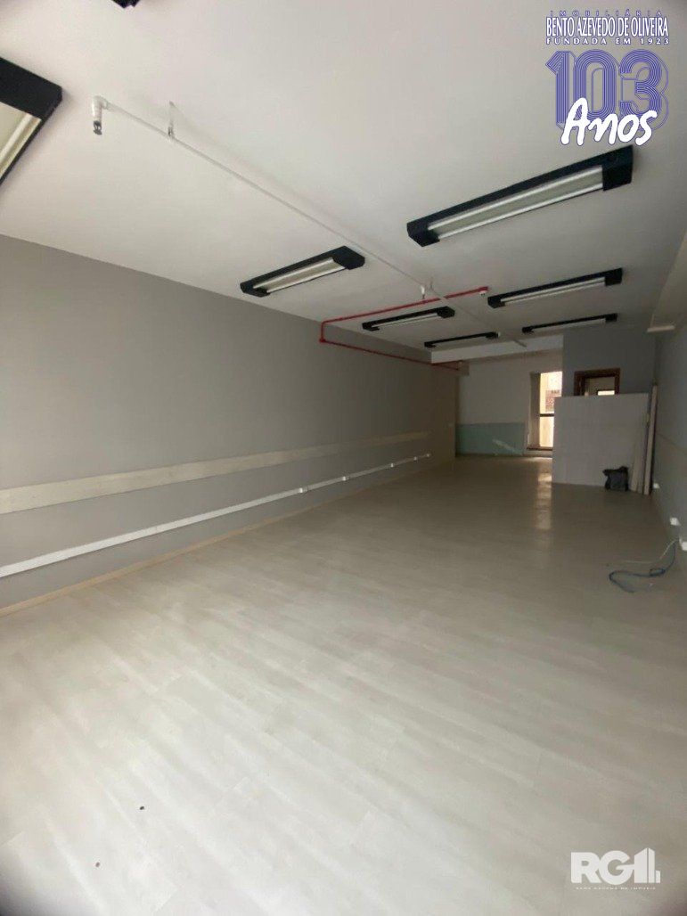 AREA-COMERCIAL-ABERTA