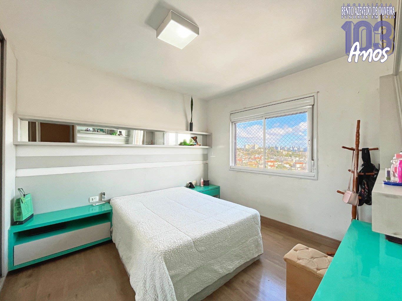 DORMITORIO-COM-ARMARIO