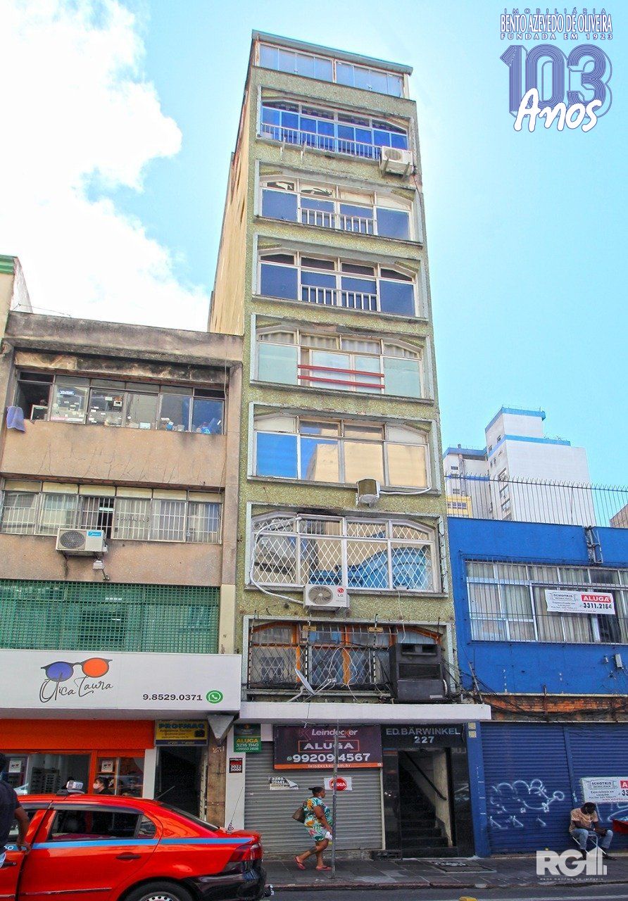 FACHADA-PREDIO-COMERCIAL