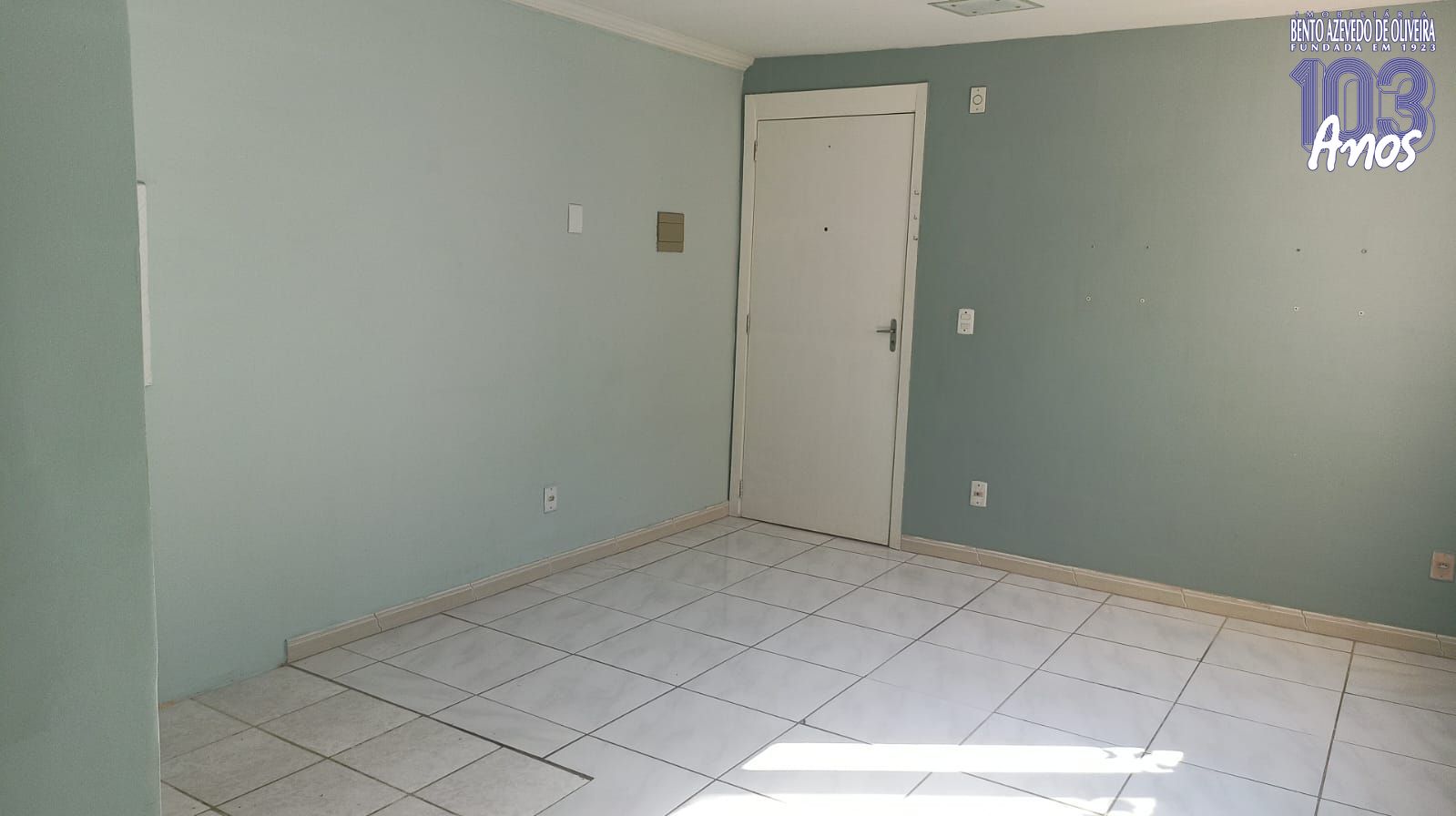 SALA-DE-ESTAR-AMPLO-ESPACO