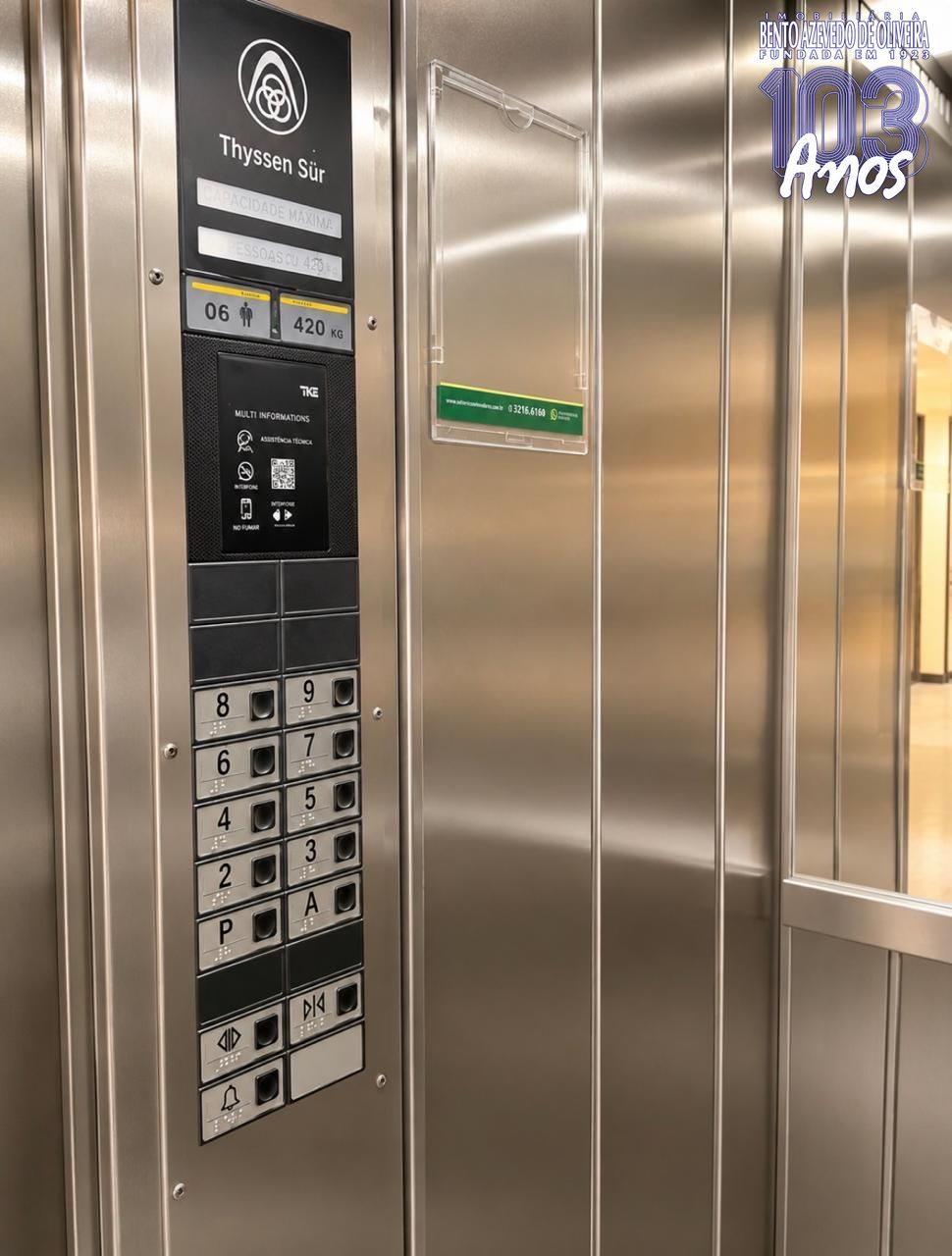 Elevador predio.