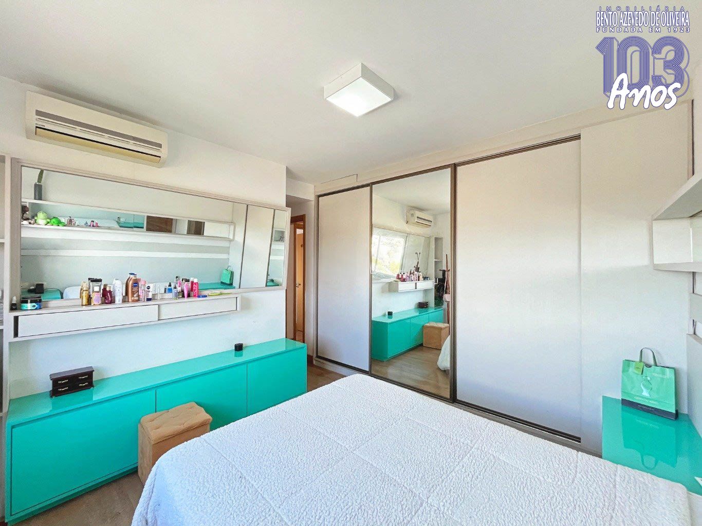 DORMITORIO-SOLTEIRO