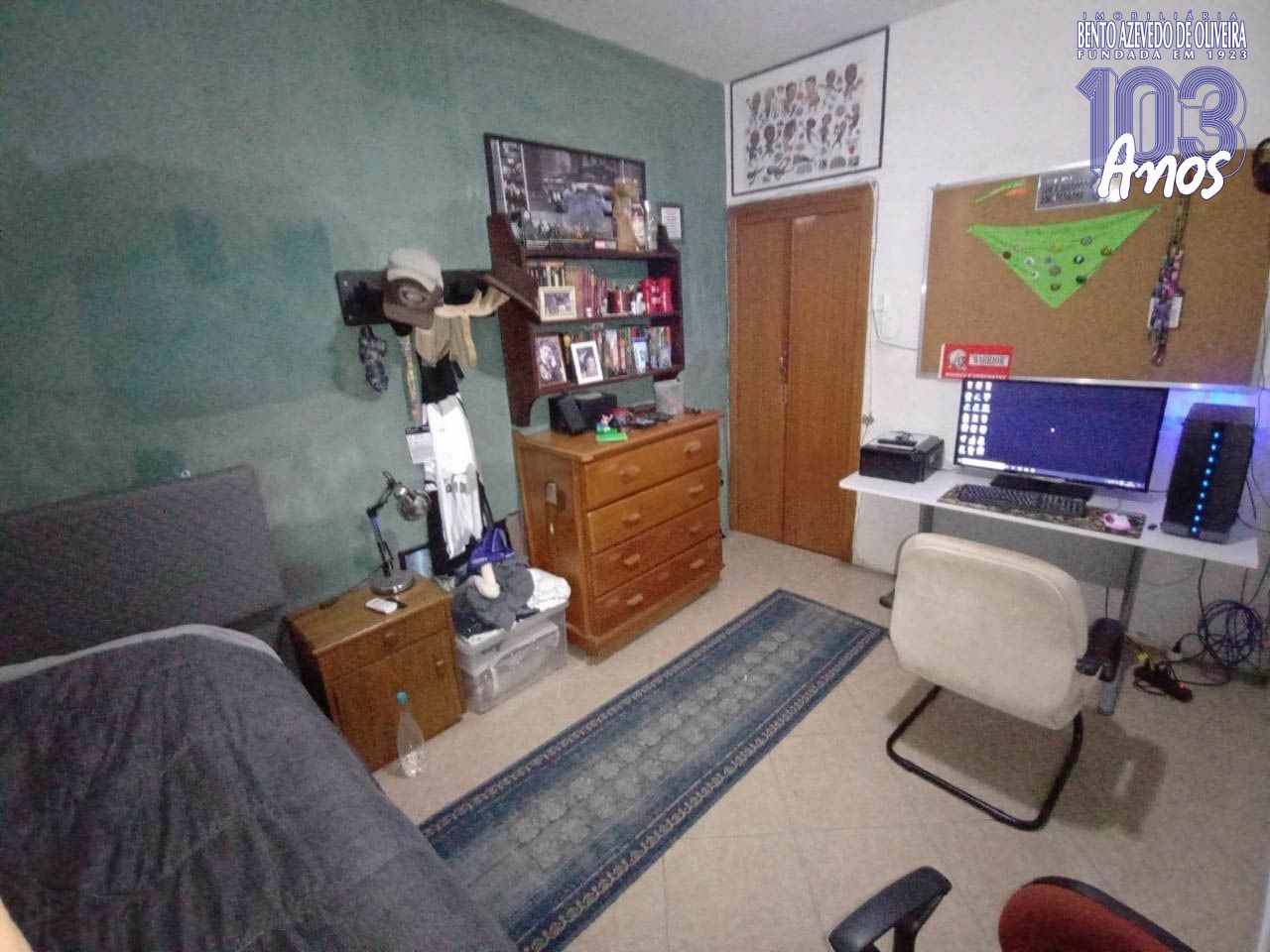 DORMITORIO-COM-ESPACO-PARA-ESTUDO