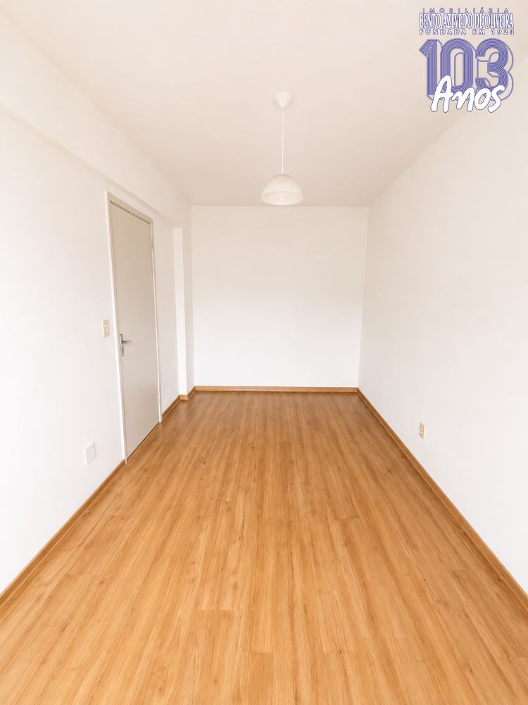 sala-de estar-piso-laminado