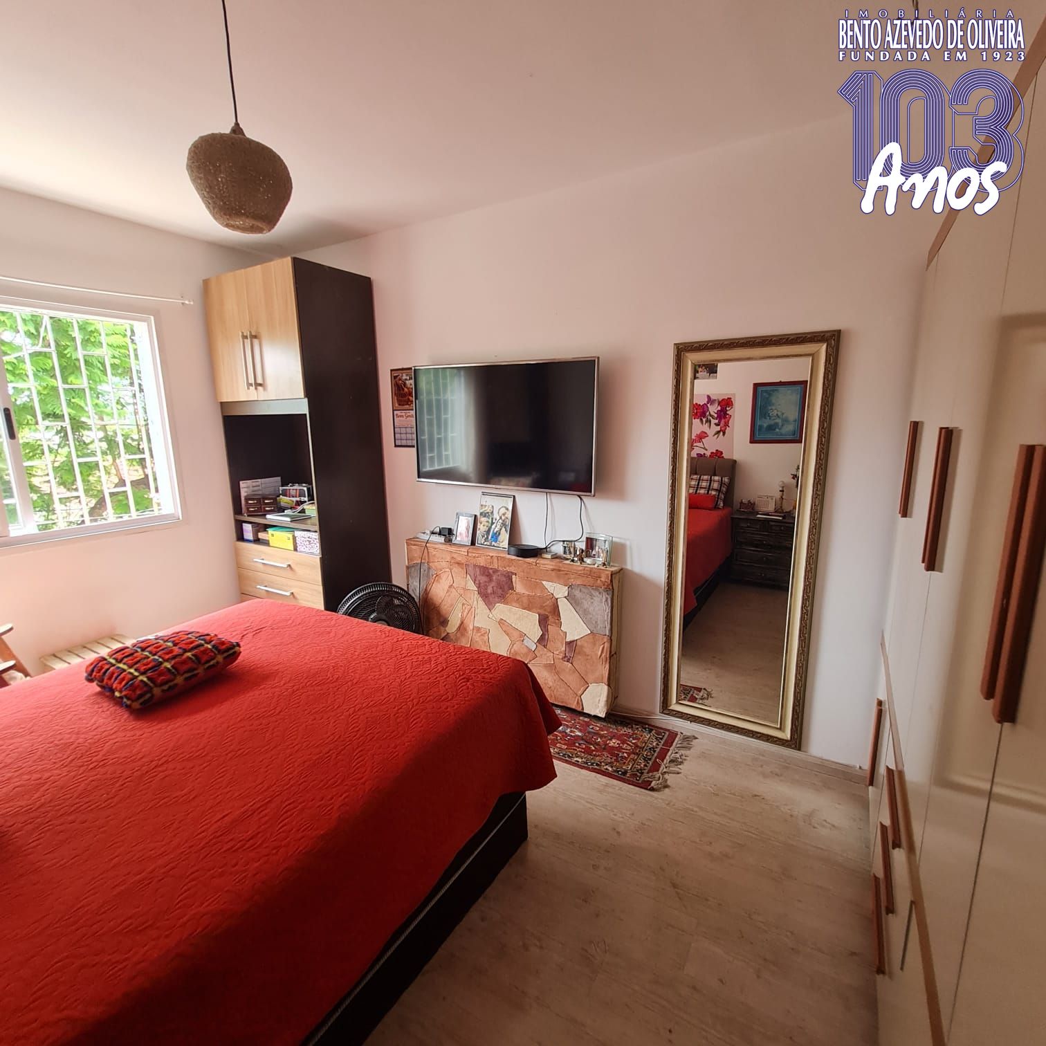 QUARTO CASAL