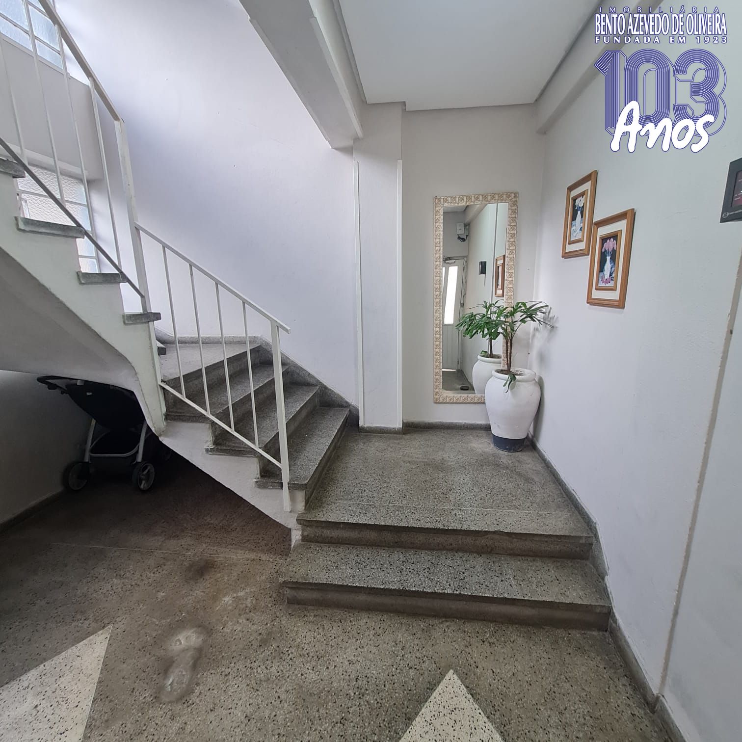 HALL ENTRADA